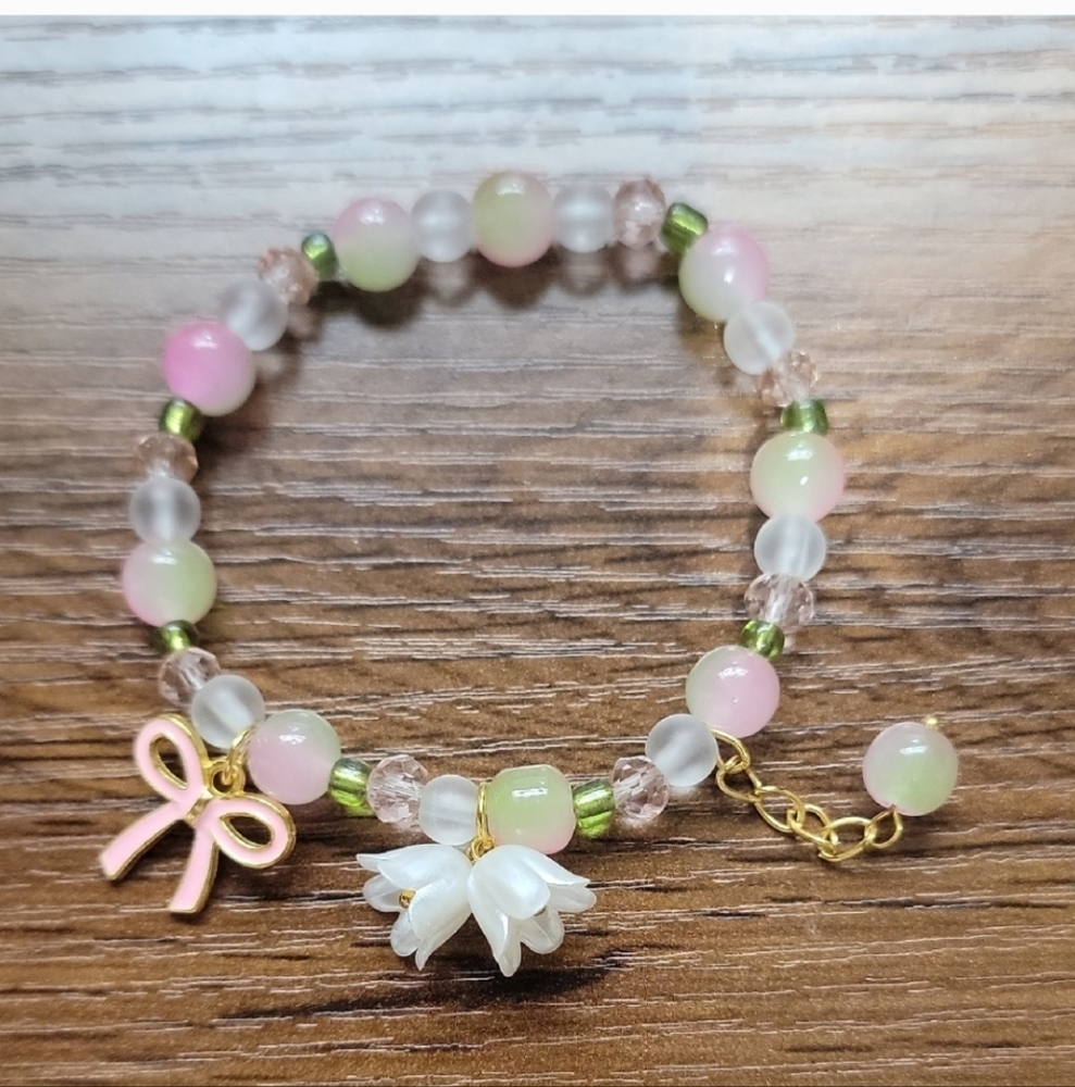 Charming Beaded Bracelet with Bow and Flower Charms - Picture 5 of 5